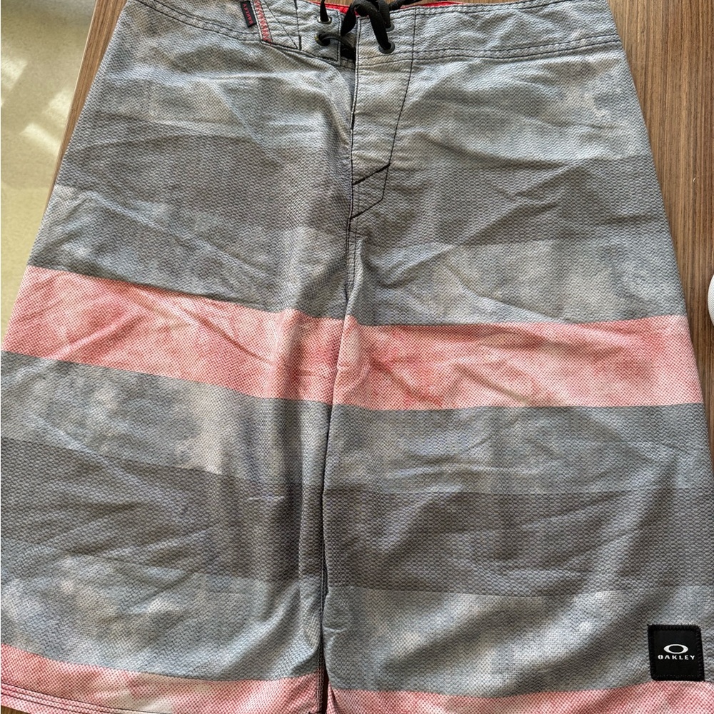 Oakley Men's Swim Shorts - Gray and Pink Stripes